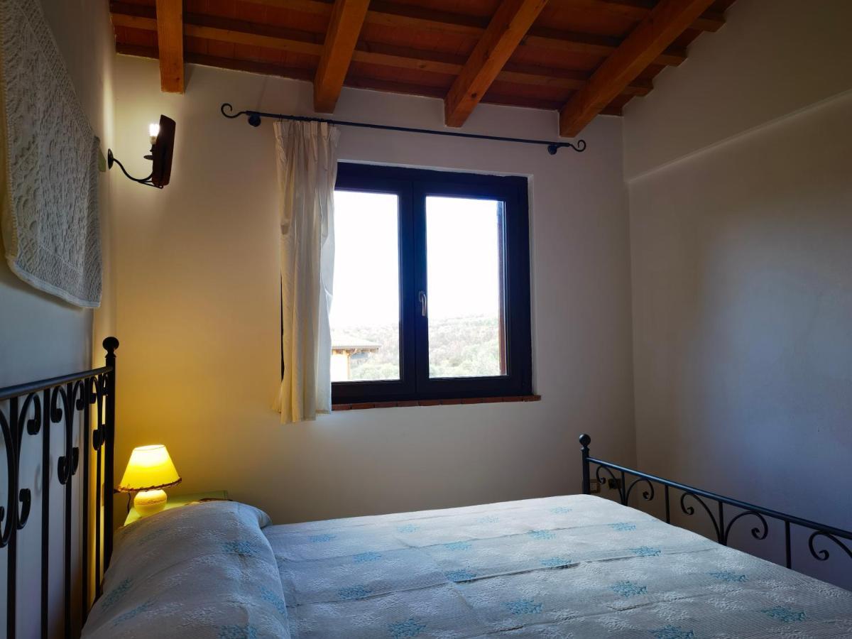 La Corte Degli Ulivi - Albergo Rurale Трезнурагес Экстерьер фото