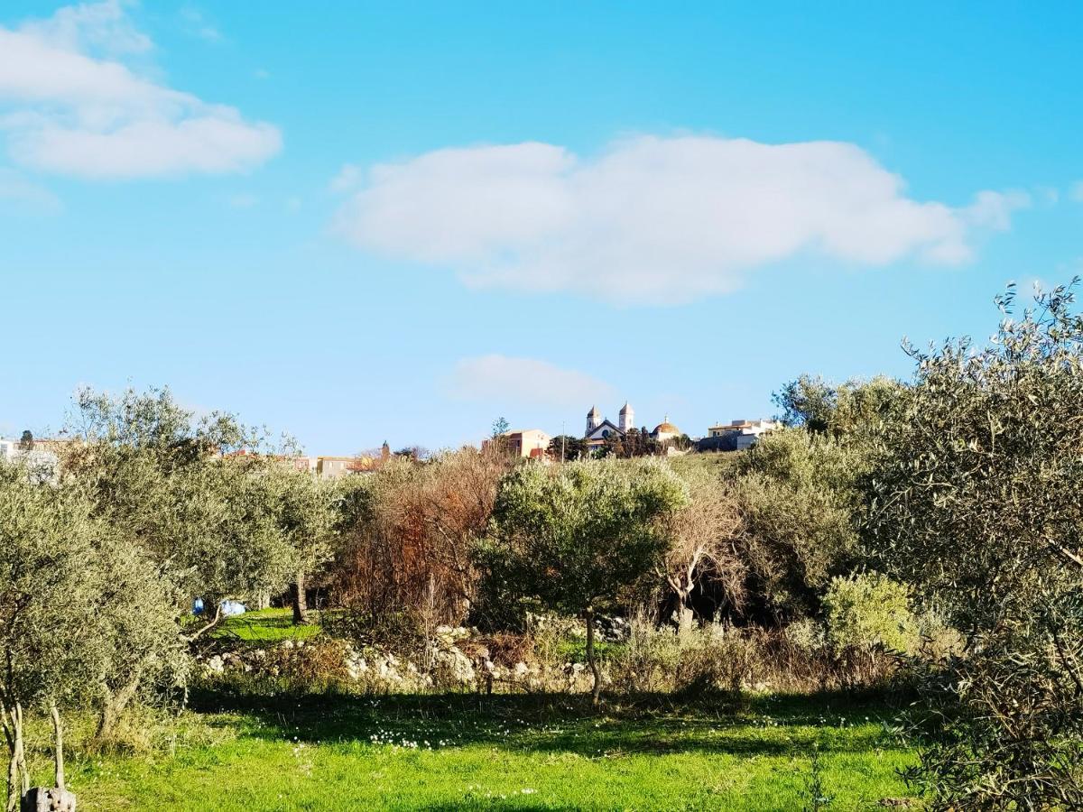 La Corte Degli Ulivi - Albergo Rurale Трезнурагес Экстерьер фото